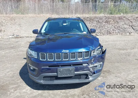 2020 Jeep Compass Latitude 4X4 z USA, uszkodzony, nr VIN 3C4NJDBB0LT117321